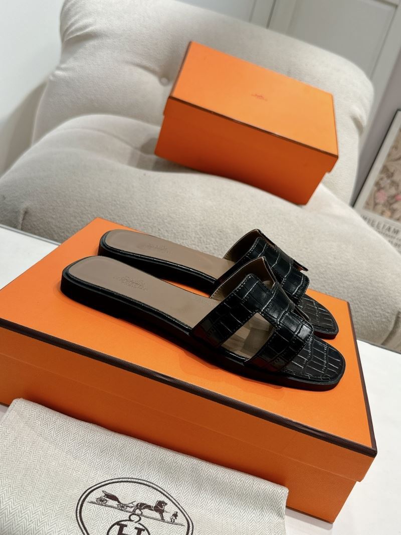 Hermes Slippers